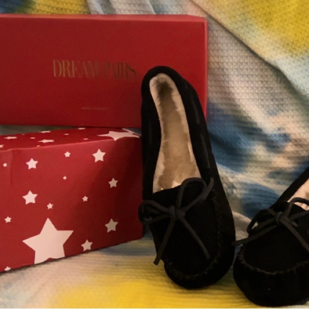 SOLD wouldn’t call “moccasins” but for the sake of search and algorithm did!